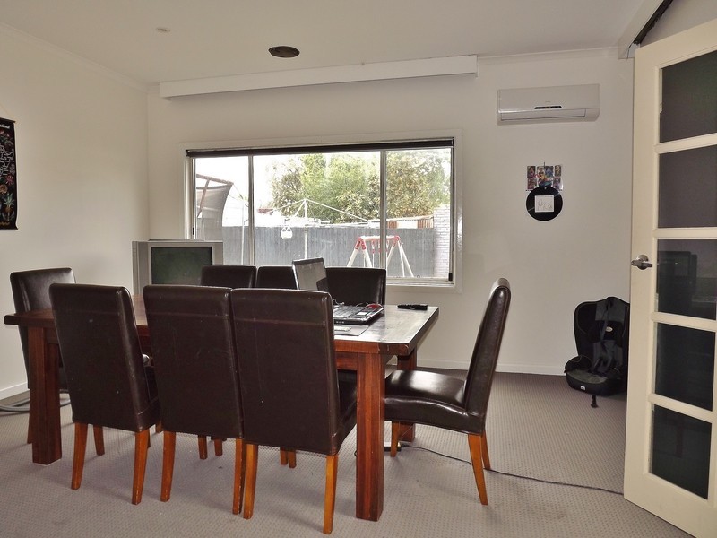 4 Andrew Street, Moe VIC 3825