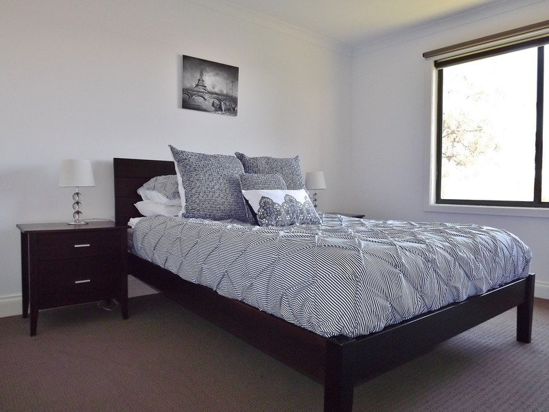 26 Mann Street, Moe VIC 3825