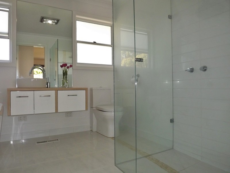 26 Mann Street, Moe VIC 3825