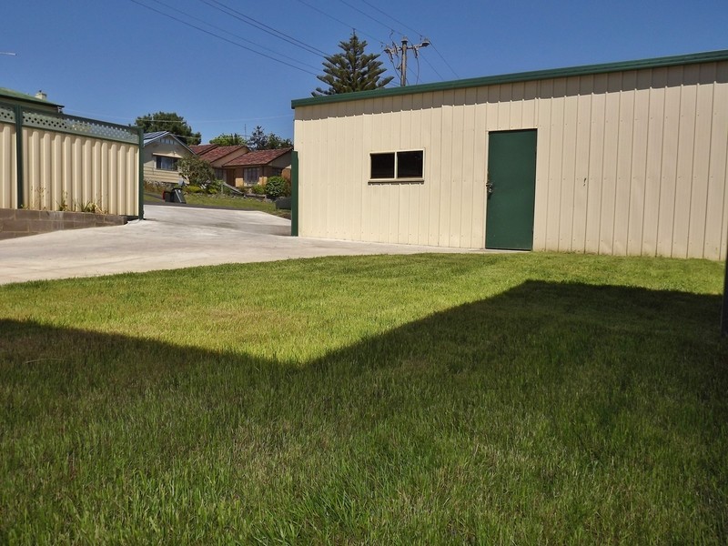 26 Mann Street, Moe VIC 3825