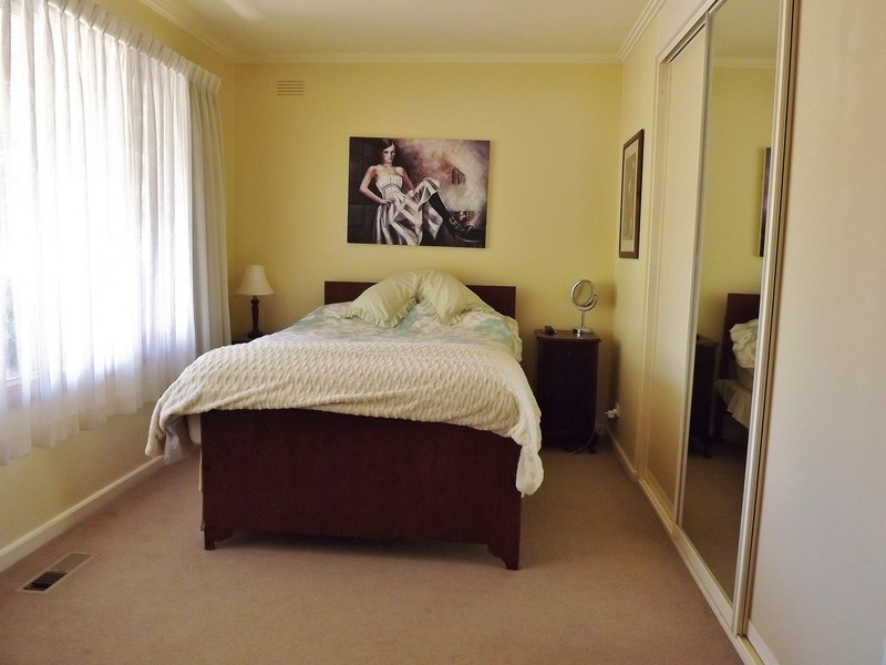 89 Chamberlain Road, Newborough VIC 3825