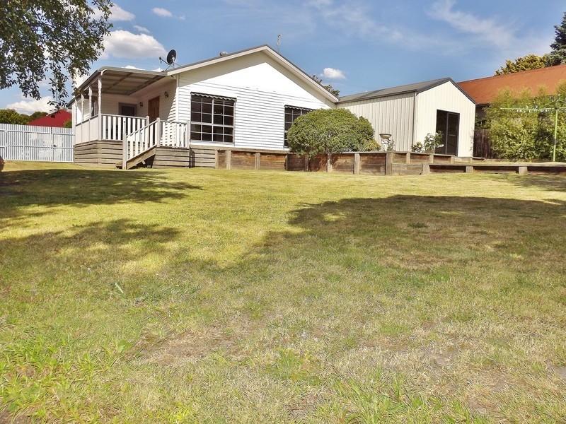 7 Leith Street, Newborough VIC 3825