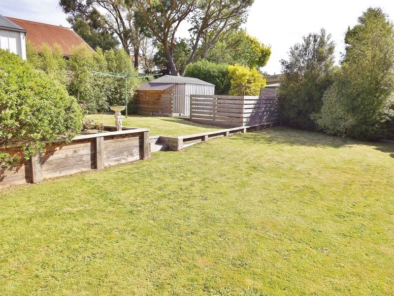 7 Leith Street, Newborough VIC 3825