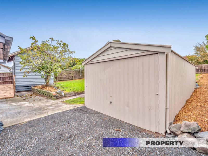 27 Scott Avenue, Moe VIC 3825