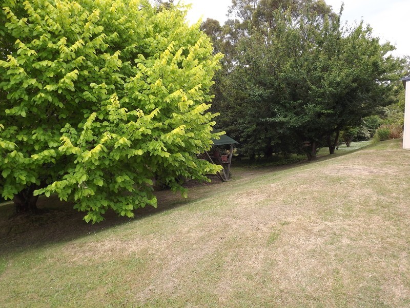 37 Fairway Drive, Newborough VIC 3825