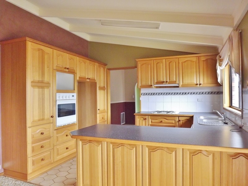 10 Durham Road, Newborough VIC 3825