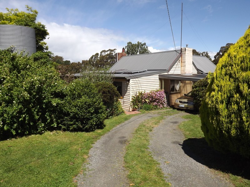 333 Old Coach Road, Moondarra VIC 3825