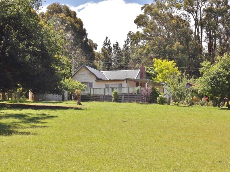 333 Old Coach Road, Moondarra VIC 3825