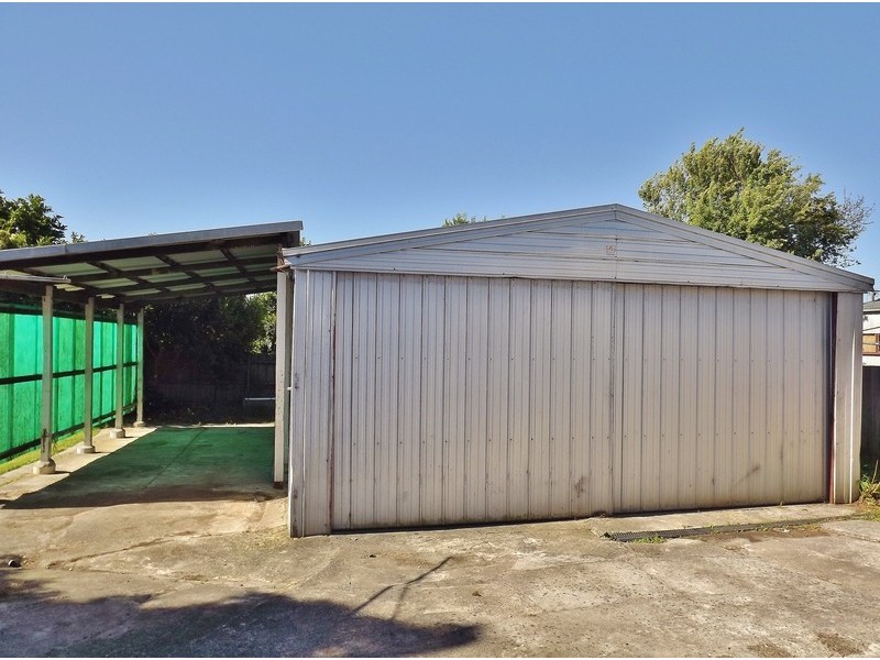 32 Elizabeth Street, Moe VIC 3825