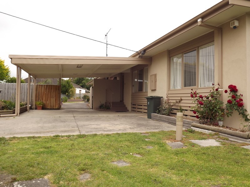 3 Roberts Street, Moe VIC 3825