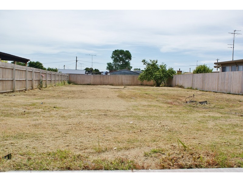 8 Delburn Street, Newborough VIC 3825
