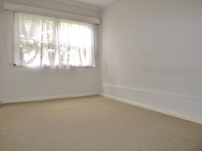 22 Bayley Street, Moe VIC 3825