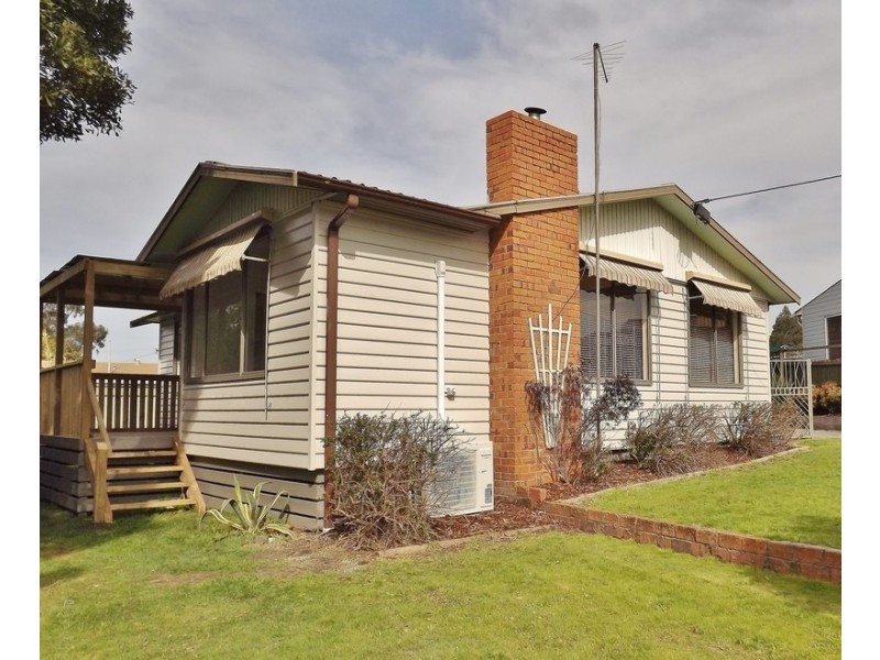 24 East Street, Yallourn North VIC 3825