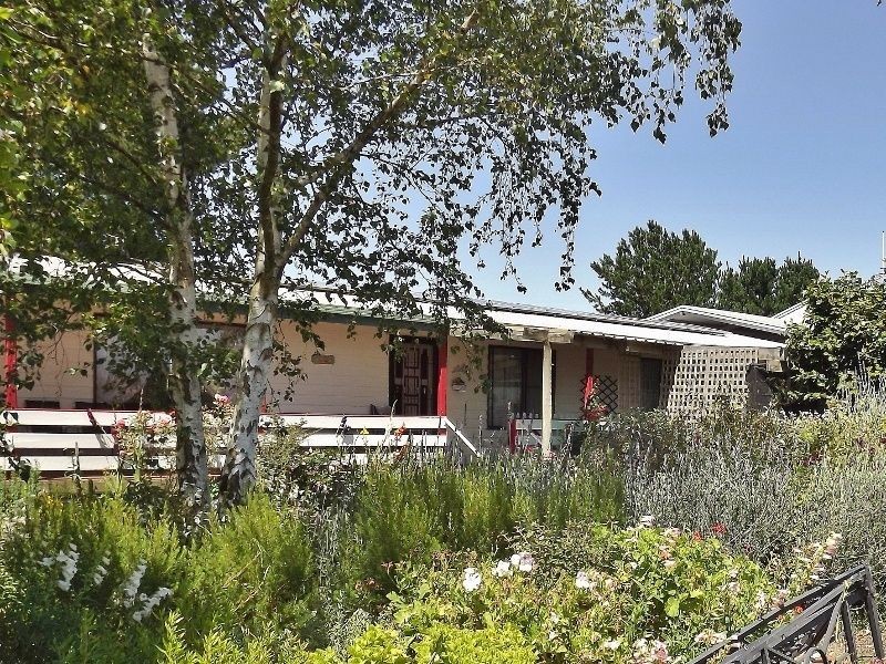 395 McDonalds Track, Hernes Oak VIC 3825