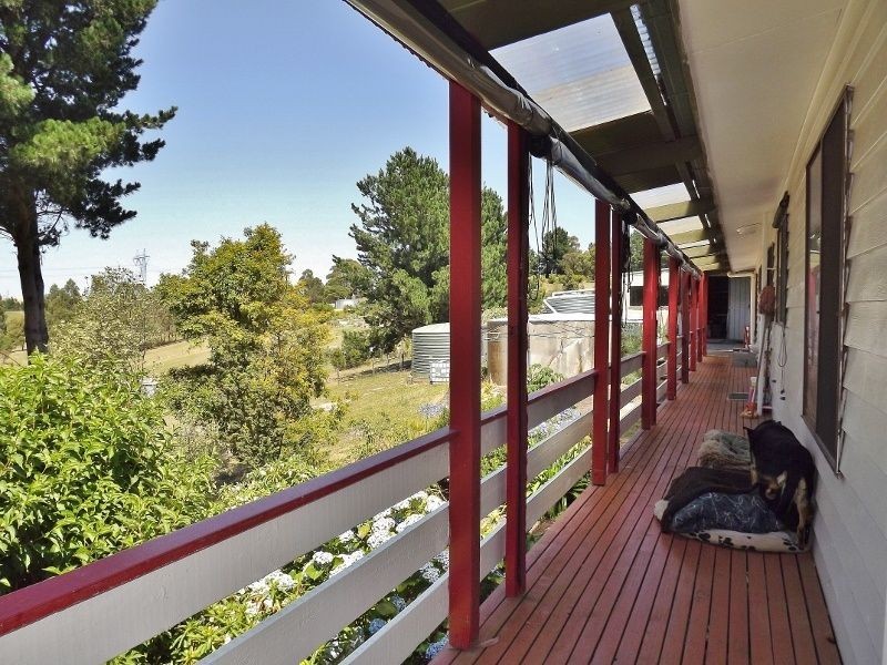 395 McDonalds Track, Hernes Oak VIC 3825