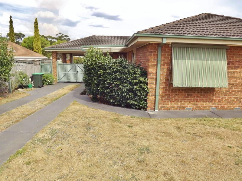 118 Southwell Avenue, Newborough VIC 3825