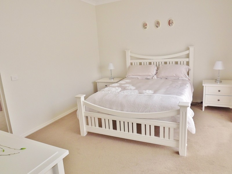 19  Montane Boulevard, Newborough VIC 3825