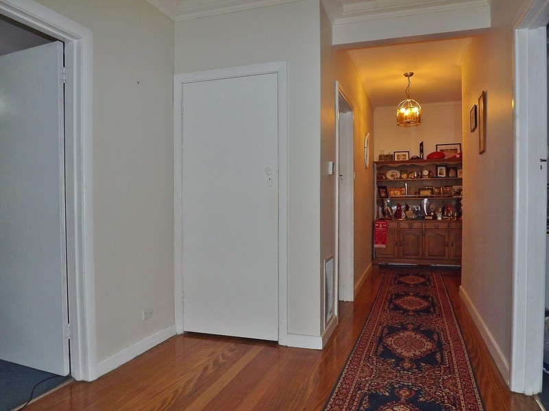 8 Chapmans Road, Trafalgar VIC 3824
