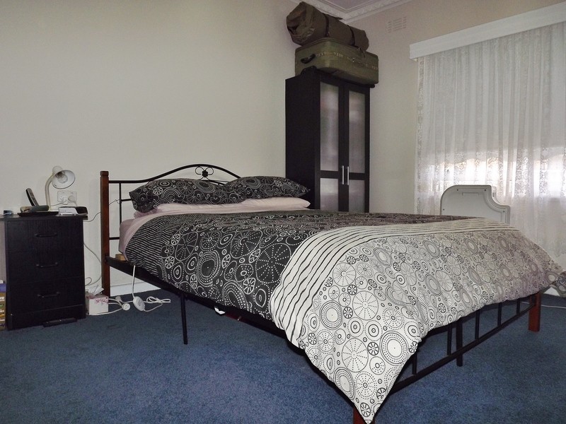 8 Chapmans Road, Trafalgar VIC 3824