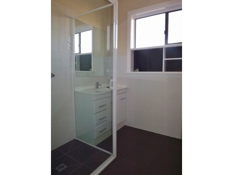 10 Bell Street, Moe VIC 3825