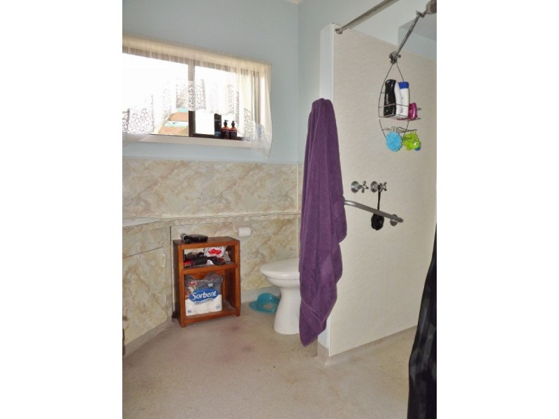 21 Avon Court, Newborough VIC 3825