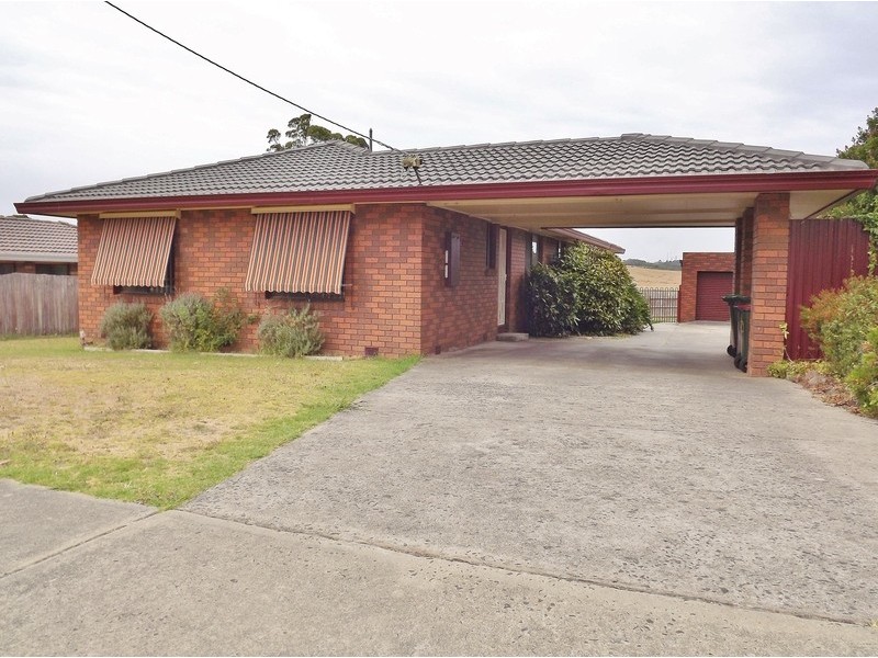 44 Torres Street, Newborough VIC 3825