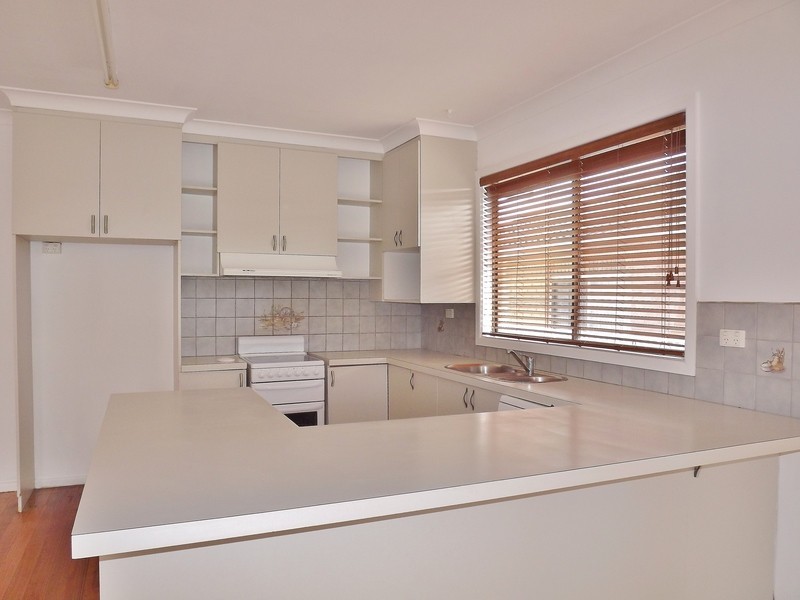 8 Chapmans Road, Trafalgar VIC 3824
