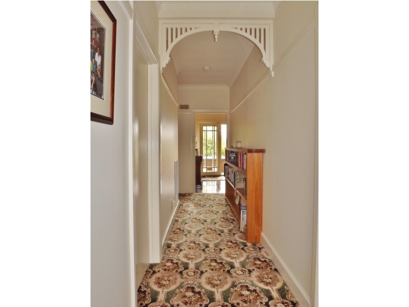 9 Burrage Street, Moe VIC 3825
