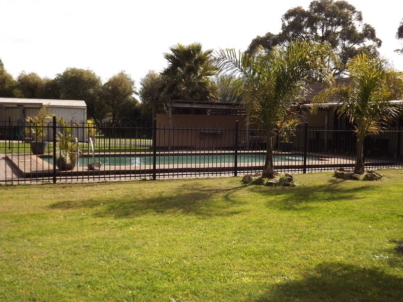 7 Frys Track, Newborough VIC 3825