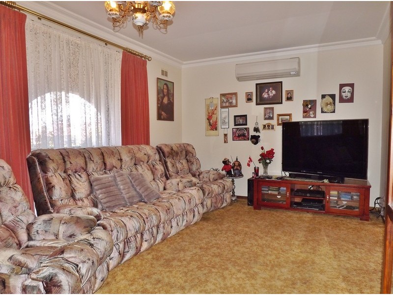 13 Merton Court, Newborough VIC 3825