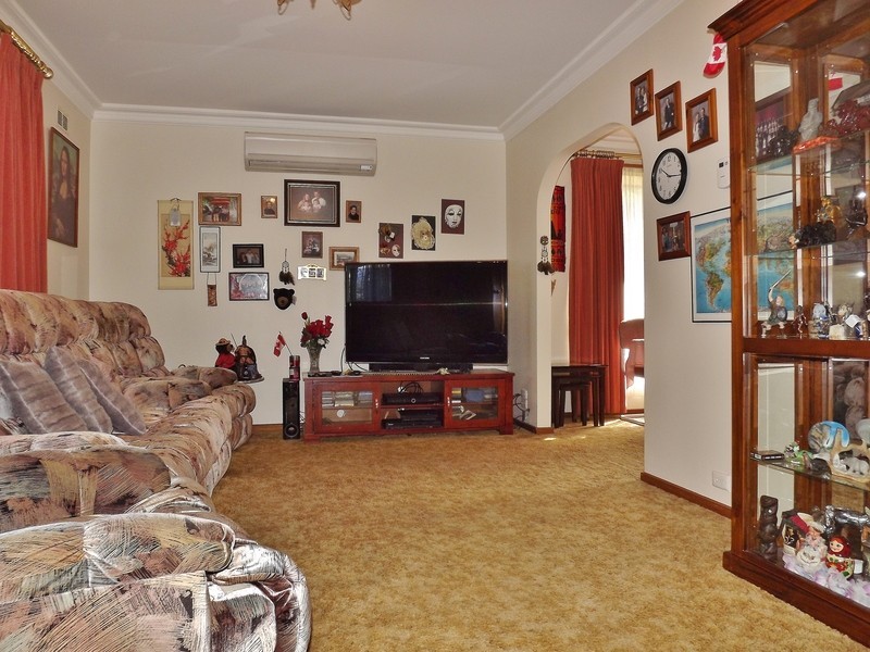 13 Merton Court, Newborough VIC 3825