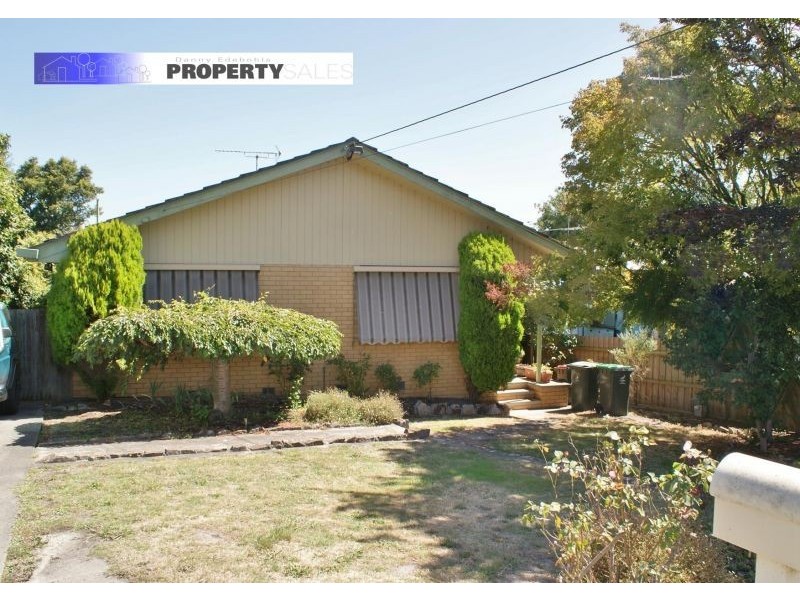 21 Smallburn Avenue, Newborough VIC 3825