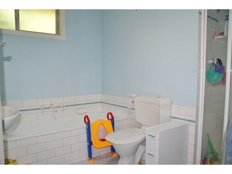 21 Smallburn Avenue, Newborough VIC 3825