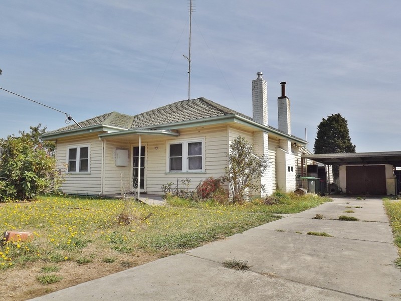 200 Waterloo Road, Moe VIC 3825