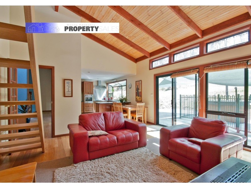 30 Adam View Court, Tanjil East VIC 3825