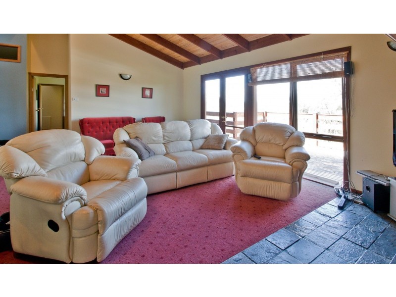 30 Adam View Court, Tanjil East VIC 3825