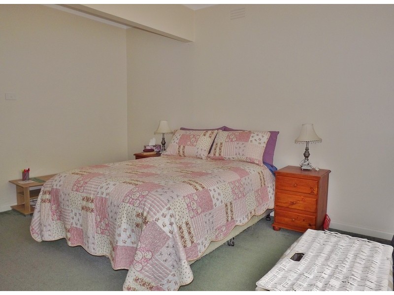 8 Kandra Road, Moe South VIC 3825