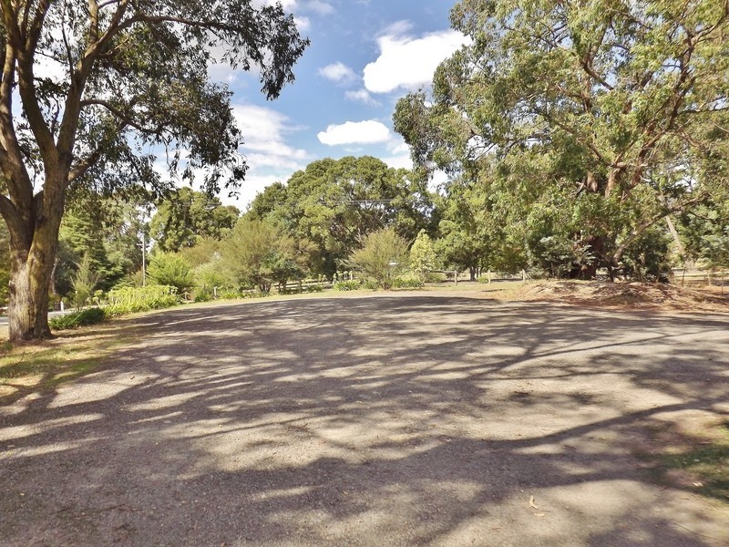 8 Kandra Road, Moe South VIC 3825