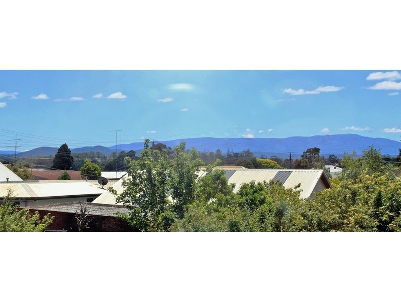 23  Hyland Street, Moe VIC 3825
