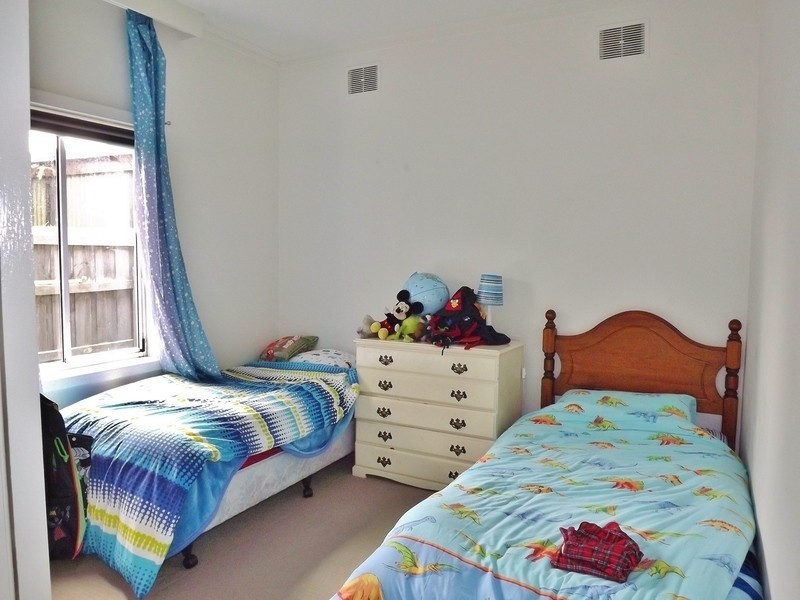 4 Andrew Street, Moe VIC 3825