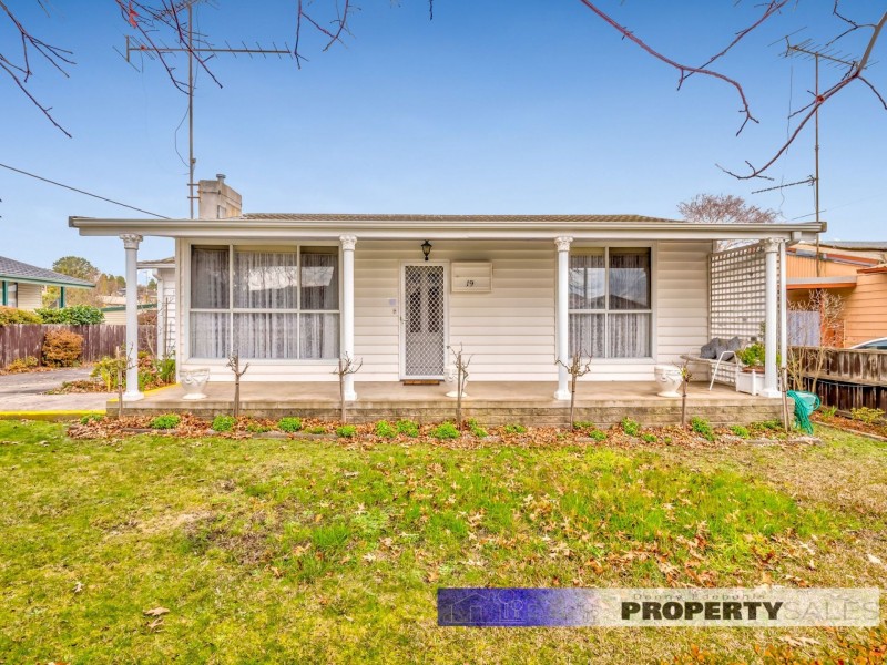 19 Thorpdale Street, Newborough VIC 3825