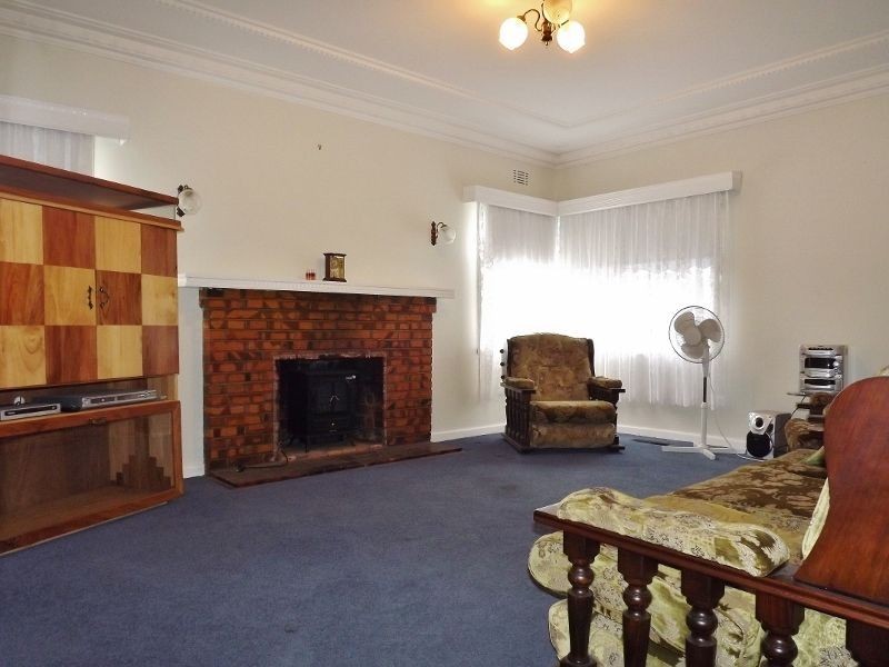 8 Chapmans Road, Trafalgar VIC 3824