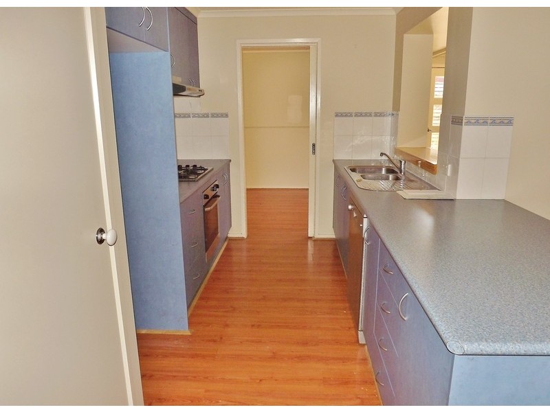 8 Fern Close, Newborough VIC 3825