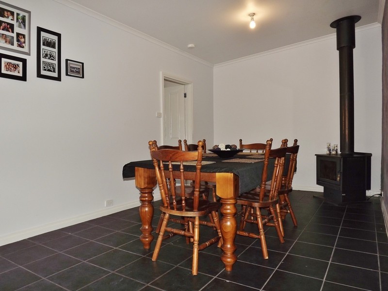 14 Pruden Street, Moe VIC 3825