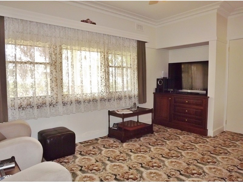 9 Burrage Street, Moe VIC 3825