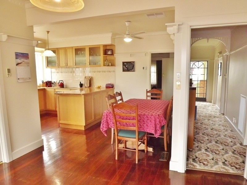 9 Burrage Street, Moe VIC 3825