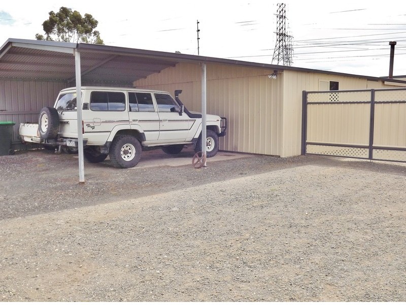 25 Old Sale Road, Moe VIC 3825