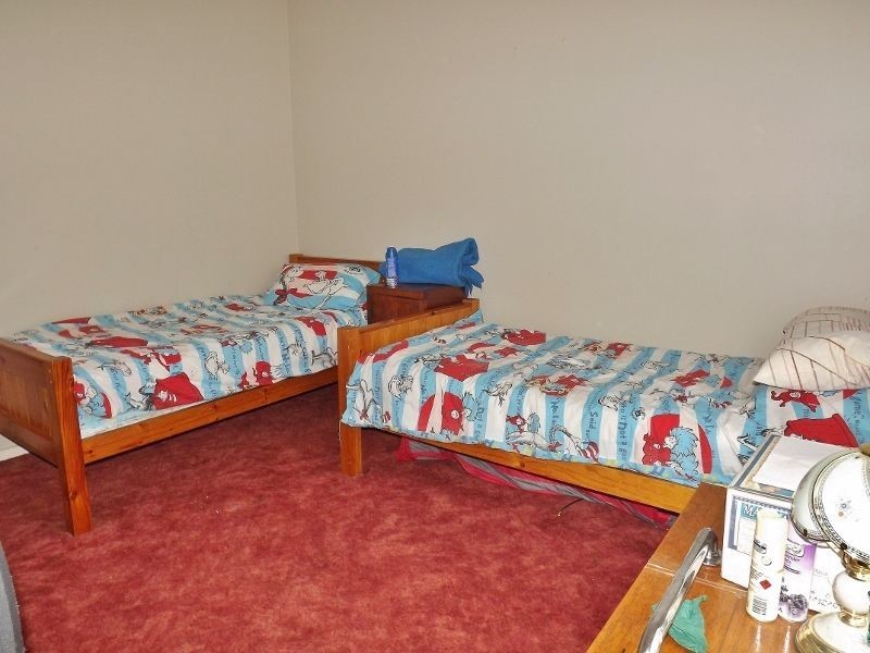 24 Thompsons Road, Newborough VIC 3825