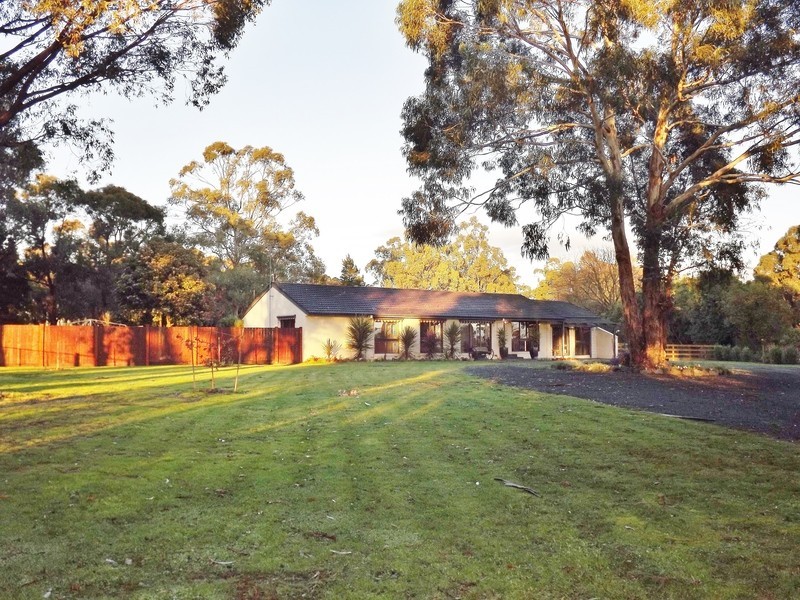 7 Frys Track, Newborough VIC 3825