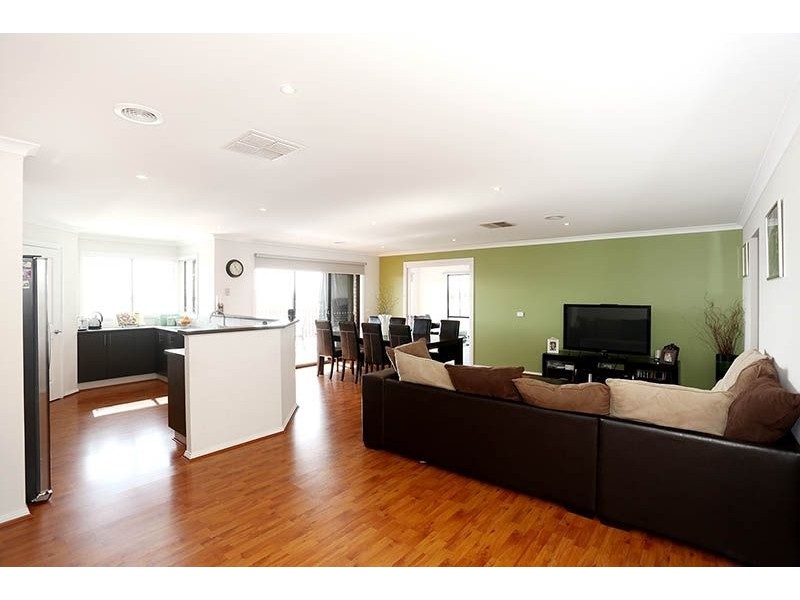 3 Ashlyn Parade, Moe VIC 3825